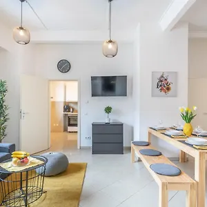 cosy-2-room-apartment-in-hamburg-hammerbrook.hamburg-hotels-de.com/