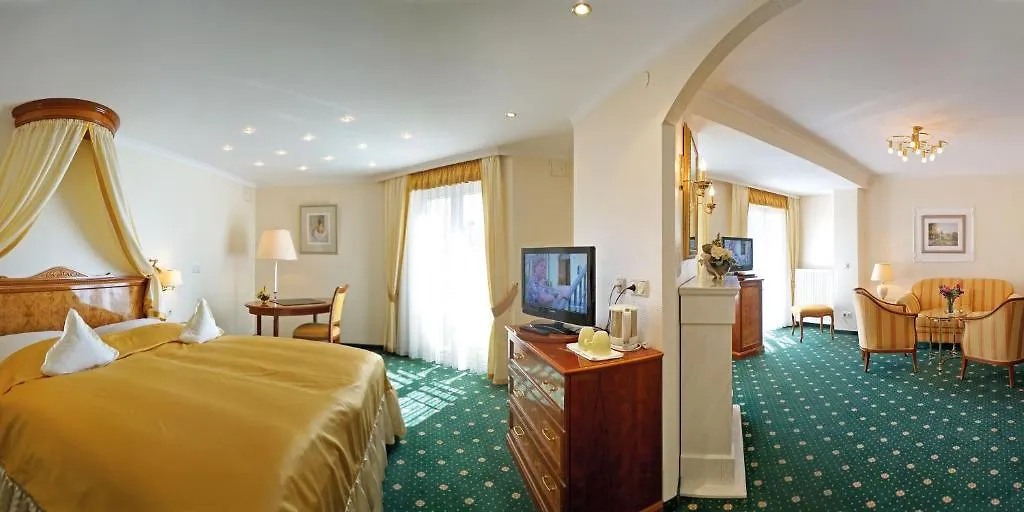 Hotel Sacher-Stoiber Bad Fuessing 3*, Bad Fussing Germany